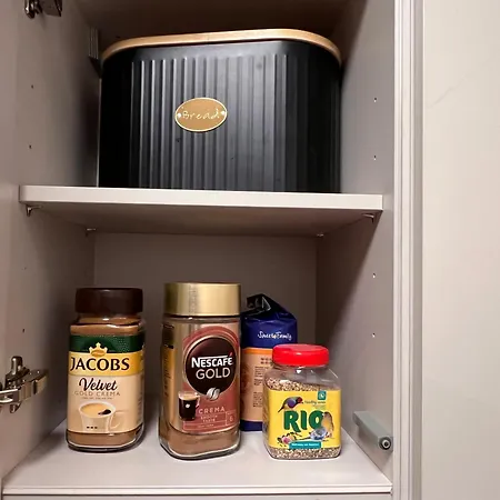 Apartman Luxury Close To Centre, Vusch Private Parking Included Kassa