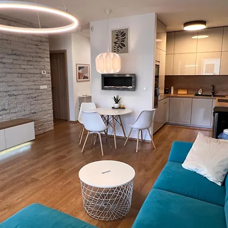 Apartmán Luxury Close To Centre, Vusch Private Parking Included Košice