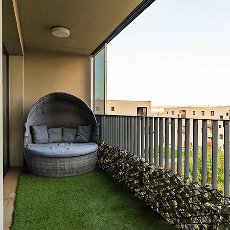 Apartment Luxury Close To Centre, Vusch Private Parking Included *