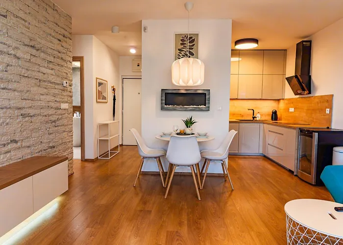 Luxury Close To Centre, Vusch Private Parking Included * Košice